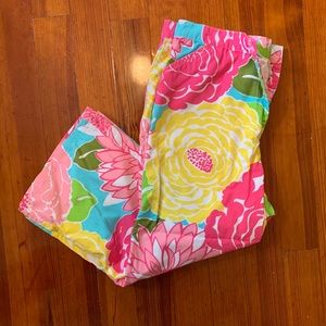 Lilly Pulitzer capri pants